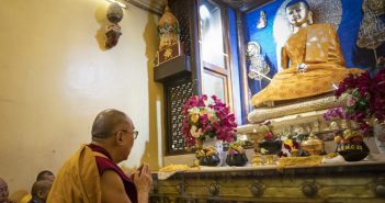 Pesan Waisak dari Y. M. S. Dalai Lama XIV